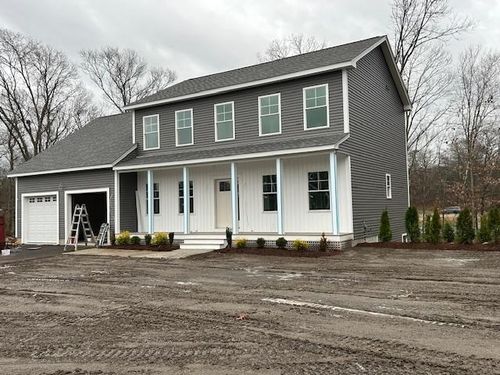 20 Doreen Ct, Cranston, RI, 02921-1924 | Card Image