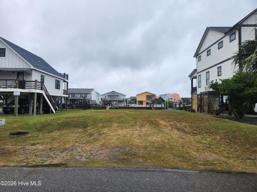 226-112 Tarpon Dr, Holden Beach, NC, 28462-1826 | Card Image