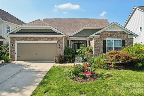 123 Tomahawk Dr, Mooresville, NC, 28117-9034 | Card Image
