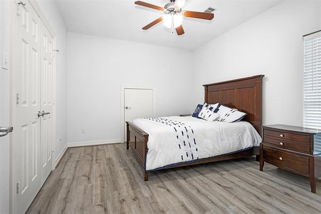 11592 Grandview Dr, House other with 4 bedrooms, 5 bathrooms and 3 parking in Montgomery TX | Image 28