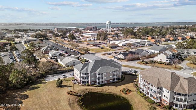 A - 404 Penny Ln, Condo with 2 bedrooms, 2 bathrooms and 2 parking in Morehead City NC | Image 4