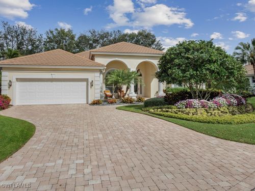 762 Lynnmore Ln, NAPLES, FL, 34108-7522 | Card Image