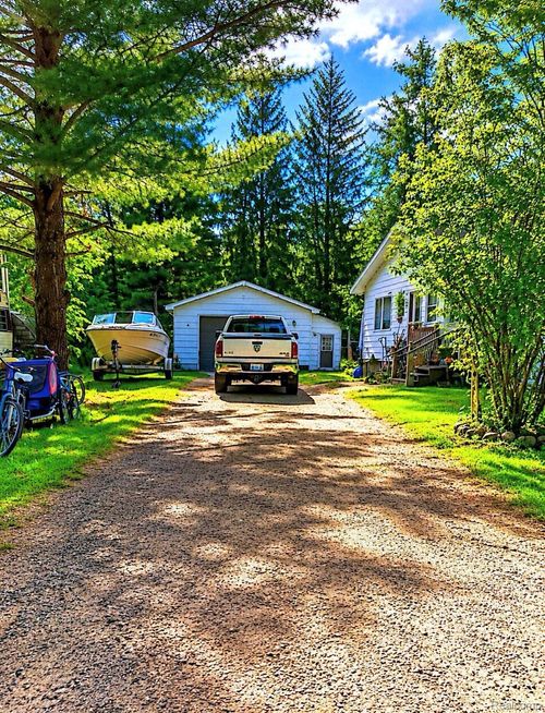 2363 Piper Dr, Saint Helen, MI, 48656-9762 | Card Image