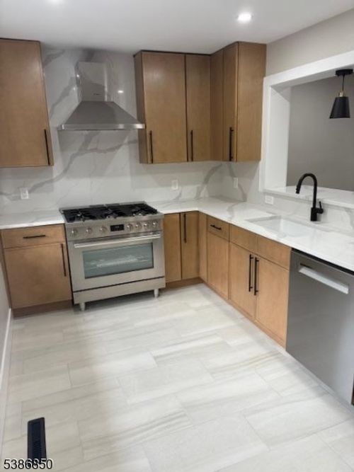 unit-101-321 North Ave E, Cranford, NJ, 07016-2468 | Card Image