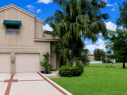 5b-1661 Cypress Pointe Dr, Coral Springs, FL, 33071-4261 | Card Image