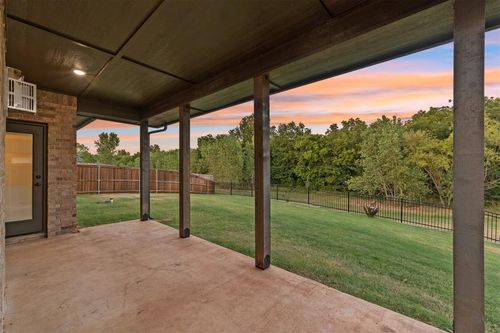 4300 Luke Ln, Edmond, OK, 73034-5390 | Card Image