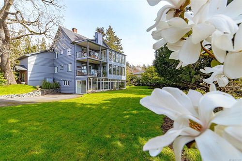 1-801 Langham Crt, Victoria, BC, V8V4J3 | Card Image