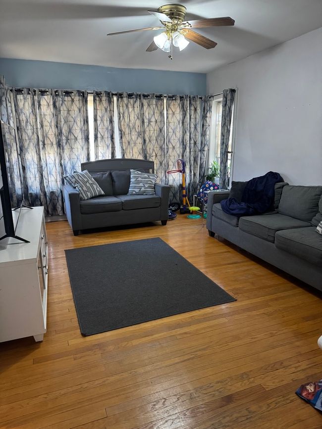 APT-2 - 5301 Le Moyne St, Condo with 2 bedrooms, 1 bathrooms and 1 parking in CHICAGO IL | Image 8