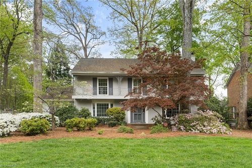 916 Fairgreen Rd, Greensboro, NC, 27410-4616 | Card Image