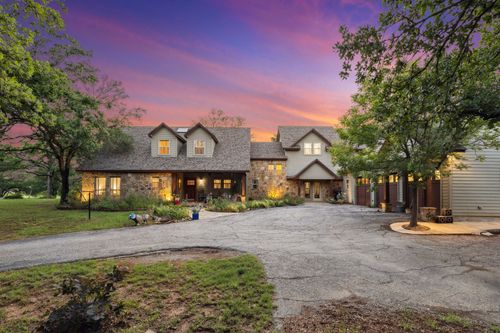 748 Chinn Chapel Rd, Copper Canyon, TX, 75077-8519 | Card Image