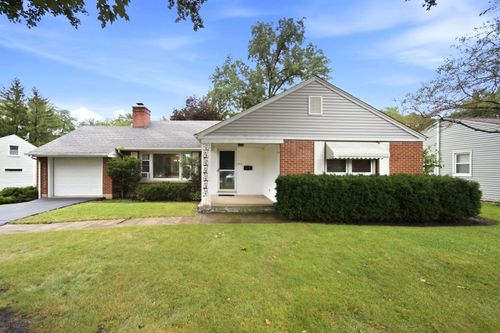 500 Skyline Dr, Fox River Grove, IL, 60021-1127 | Card Image
