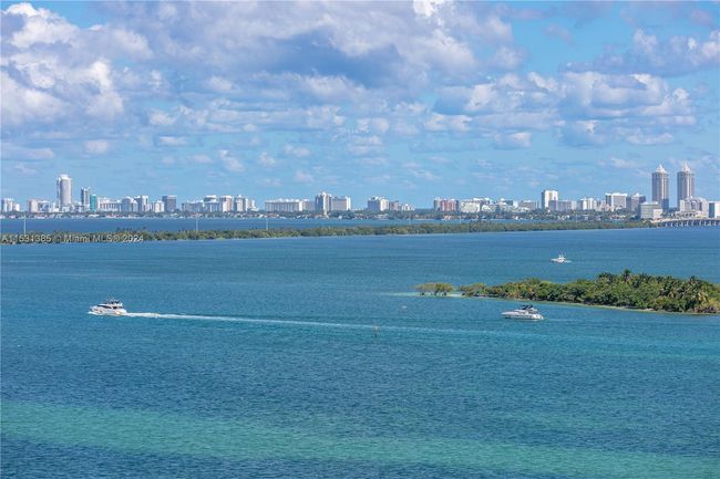 APT-1601 - 1800 N Bayshore Dr, Condo with 3 bedrooms, 3 bathrooms and null parking in Miami FL | Image 33