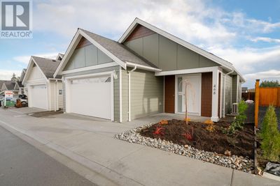 468 Hampstead St, House other with 2 bedrooms, 2 bathrooms and 2 parking in Parksville BC | Image 2