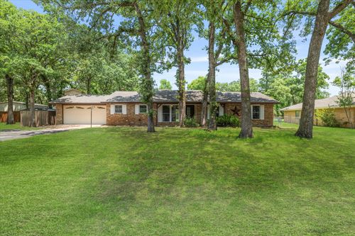 120 Perkins Rd, Krugerville, TX, 76227-9679 | Card Image