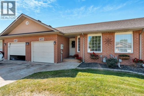 1875 Chateau Ave, Windsor, ON, N8P1M6 | Card Image