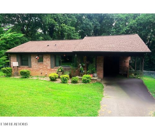 2822 Willocks Ave, Maryville, TN, 37804-2870 | Card Image
