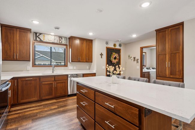 Tons of cabinet space for storage and organization | Image 8