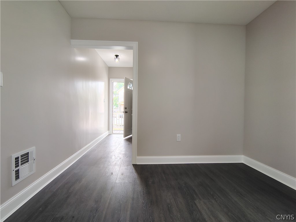 Residential Lease in Utica