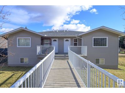 4910 58 St, Home with 6 bedrooms, 4 bathrooms and 4 parking in Athabasca AB | Image 2