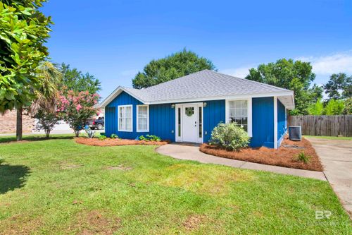 232 W 22nd Ave, Gulf Shores, AL, 36542-3042 | Card Image
