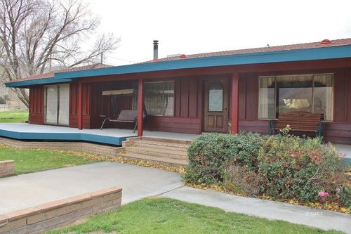 3895 Kelso Valley Rd, Weldon, CA, 93283-9556 | Card Image
