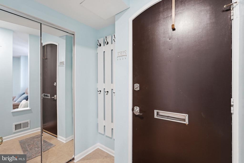 Residential in ANNANDALE 5