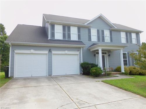 4706 Ridgefall Rd, Greensboro, NC, 27410-9748 | Card Image