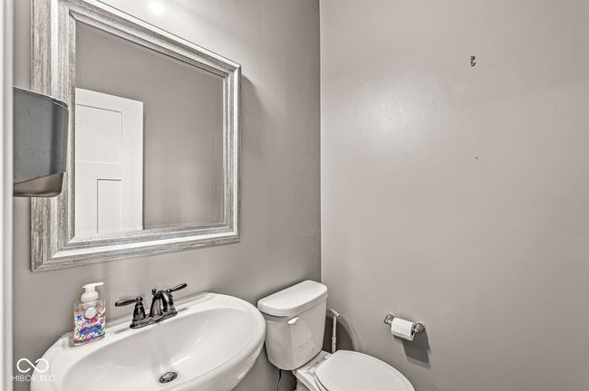 12894 Corydon Dr, House other with 4 bedrooms, 4 bathrooms and null parking in Fishers IN | Image 9