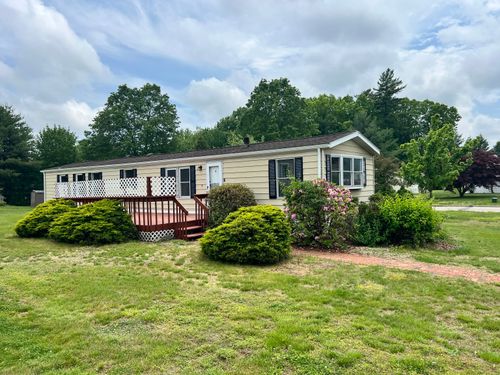 26 Jacqueline Ln, North Windham, CT, 06256-1047 | Card Image