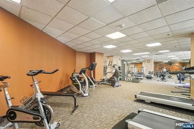 10 Smith Manor Blvd, Condo with 2 bedrooms, 2 bathrooms and null parking in West Orange NJ | Image 28