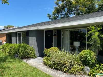 634 24th Street Sw, House other with 3 bedrooms, 2 bathrooms and null parking in Vero Beach FL | Image 2