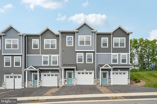 180 Highpoint Park Dr, PLEASANT GAP, PA, 16823-9677 | Card Image