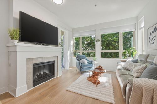 308-1111 E 27th St, North Vancouver, BC, V7J1S3 | Card Image