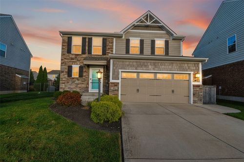 1654 Cedar Creek Dr, Centerville, OH, 45458-1135 | Card Image