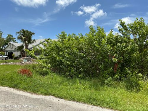 1385 Ashford Ave Ne, Palm Bay, FL, 32907-1175 | Card Image