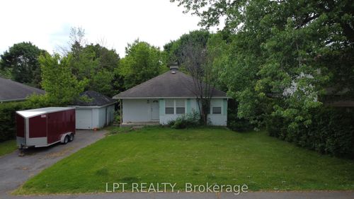 868 Mountainview Ave, Ottawa, ON, K2B5G2 | Card Image