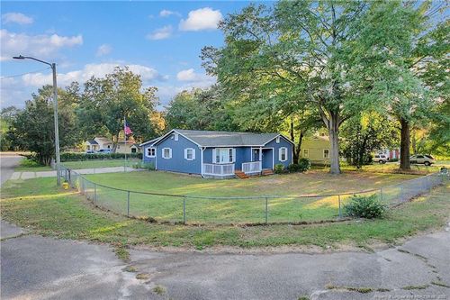 5301 Walnut Dr, Fayetteville, NC, 28304-2332 | Card Image