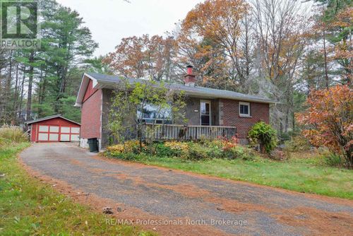 1172 Manitoba Street, Bracebridge (Monck (Bracebridge)), ON, P1L1W9 | Card Image