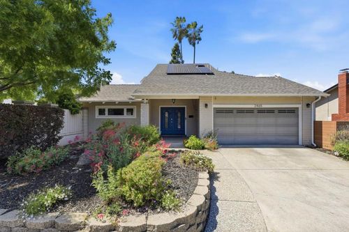 2465 Fenian Dr, Campbell, CA, 95008 | Card Image