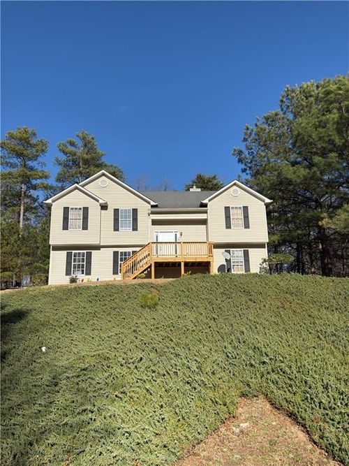 3672 Misty Oak Dr, Flowery Branch, GA, 30542-6527 | Card Image