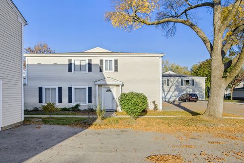 220d-1256 Cove Drive, Prospect Heights, IL, 60070 | Card Image