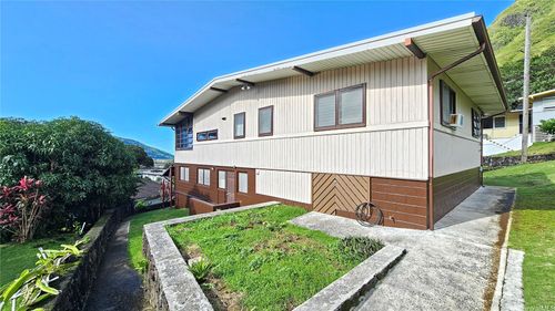 3537 Kumuwai Pl, Honolulu, HI, 96822-1115 | Card Image