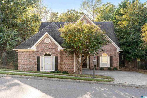 213 Village St, HOOVER, AL, 35242-6444 | Card Image