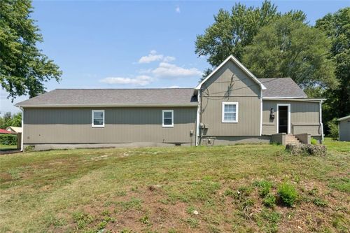 806 W Lexington St, Richmond, MO, 64085-1530 | Card Image