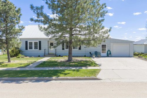 309 Chestnut Street, Kadoka, SD, 57543 | Card Image