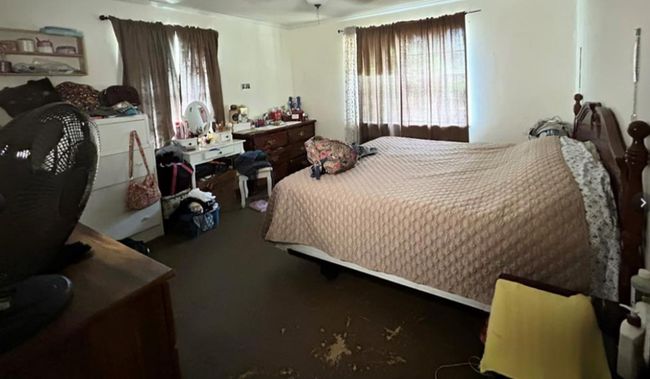 View of bedroom | Image 8