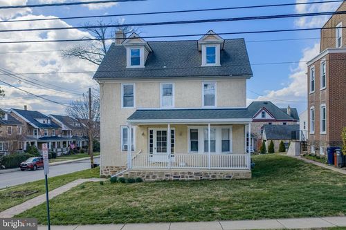 162 E Park Ave, AMBLER, PA, 19002-4709 | Card Image