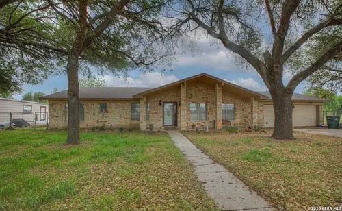 1010 County Oak Dr, Luling, TX, 78648 | Card Image