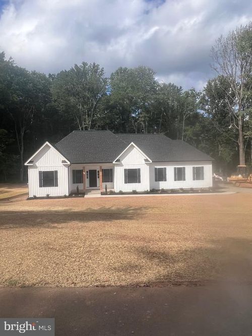 5270 Echols Ct, WARRENTON, VA, 20187-4525 | Card Image