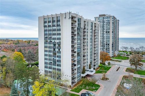 202-2175 Marine Dr, Oakville, ON, L6L5L5 | Card Image